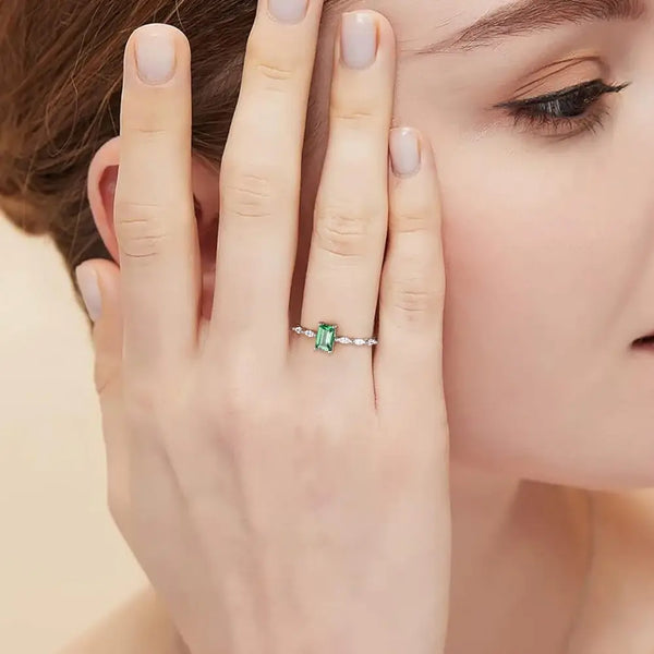 Bellartini Venice 925 Sterling Silver Green Zircon Geometric Square Gemstone Ring