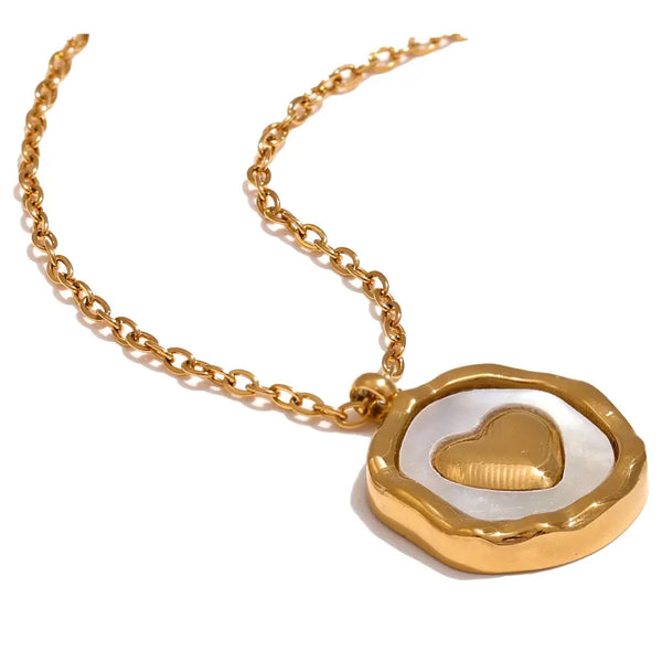 Bellartini 18k Gold Sweet Irregular Circle Shell Heart Pendant Necklace WP Venice
