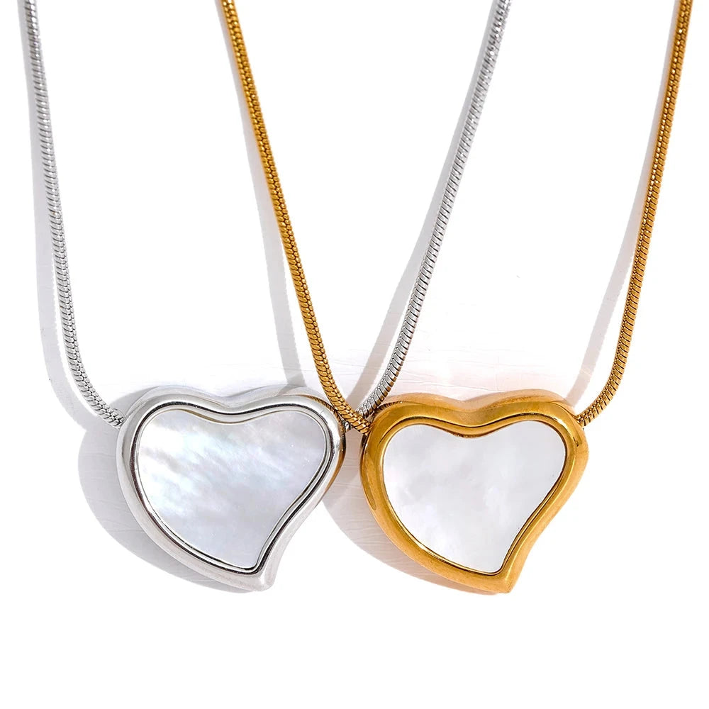 Bellartini Gold Shell Heart Traverse Pendant Necklace WP Venice