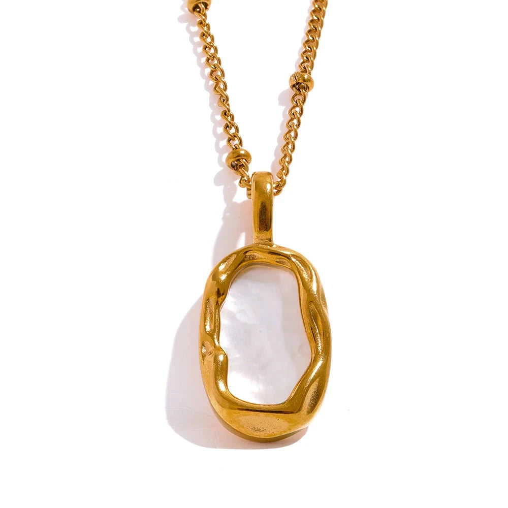 Bellartini 18k Gold Double-sided Shell Cast Pendant Necklace