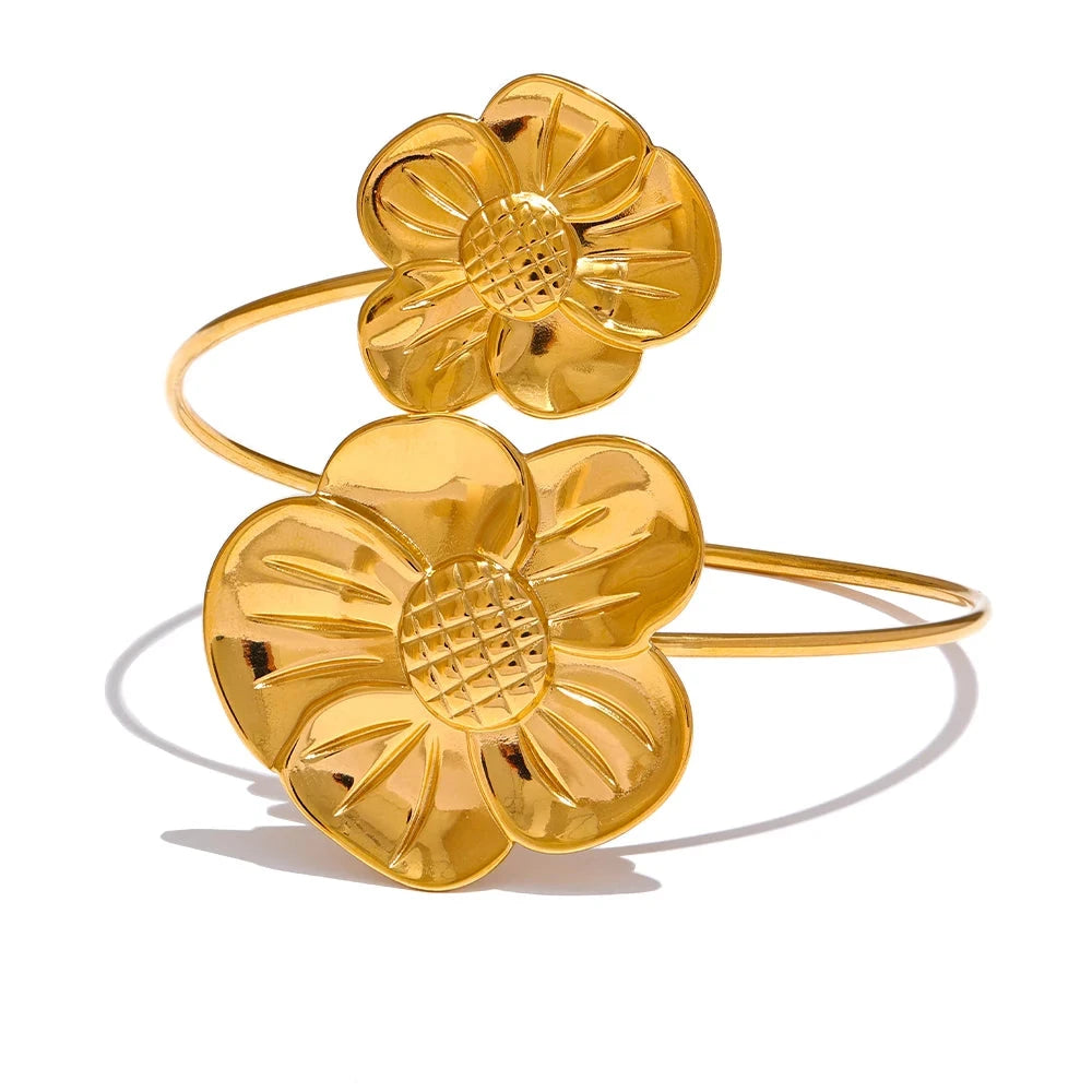 Bellartini 18K Gold Flower Adjustable Bracelet WP