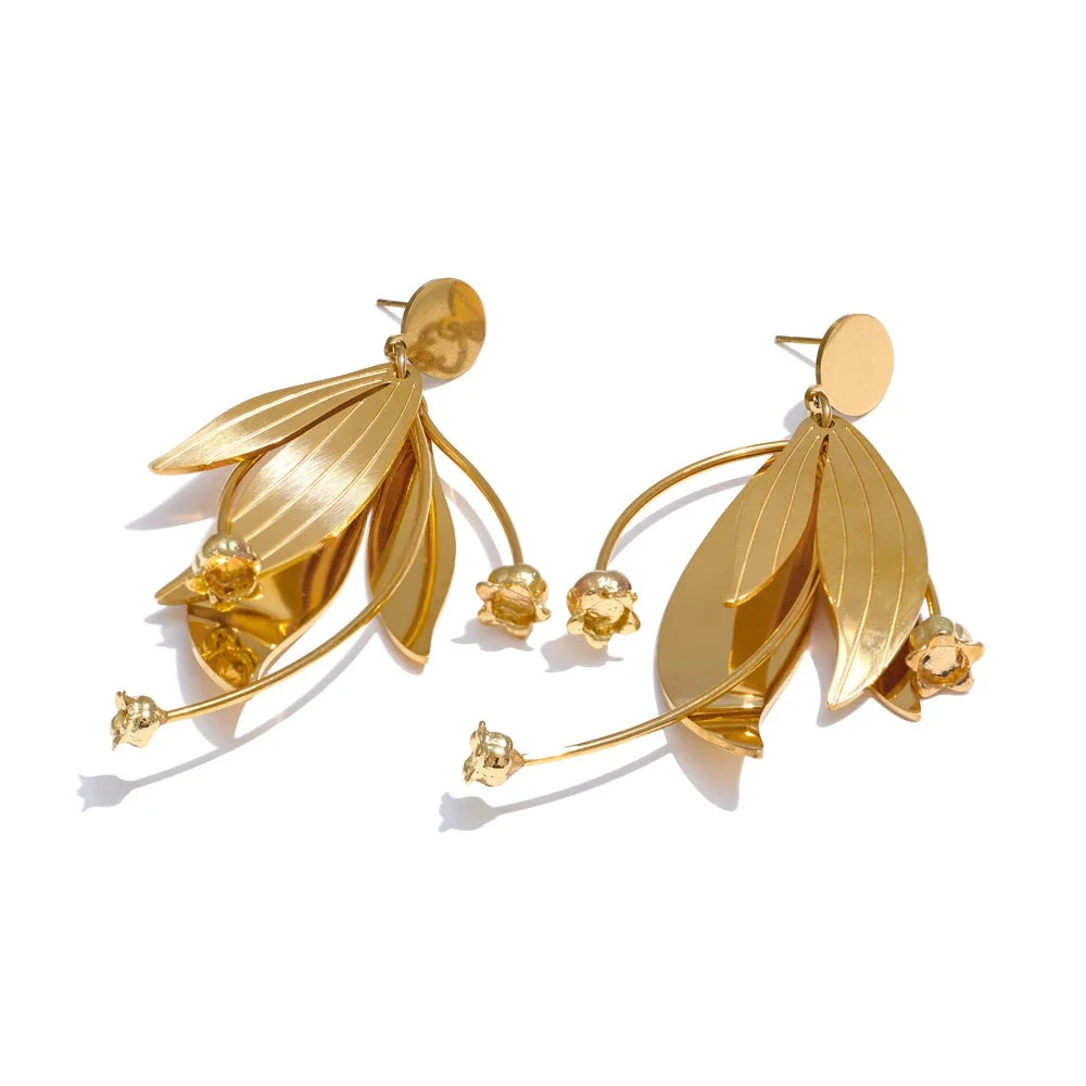 Bellartini 18k Gold Exquisite Metal Flower Earrings