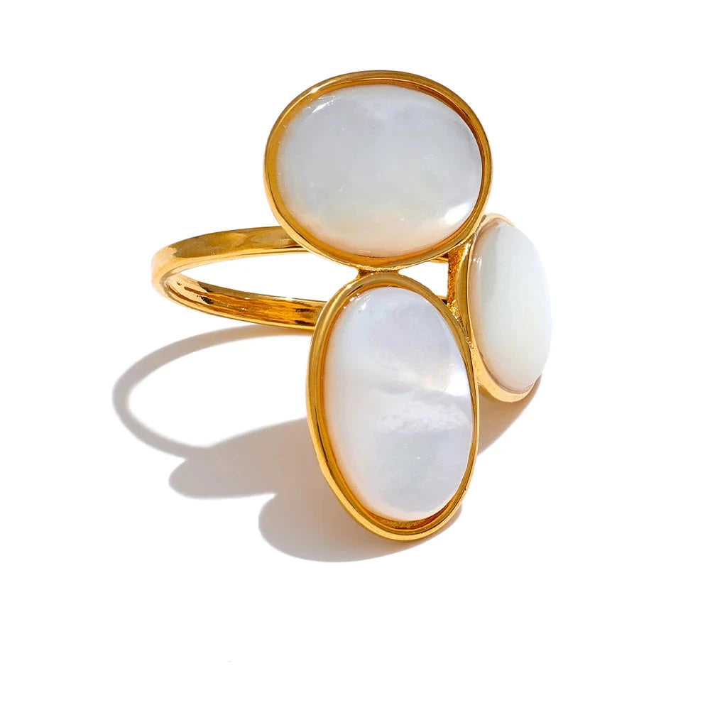 Bellartini Gold High-Grade Natural Shell Flower Adjustable Ring