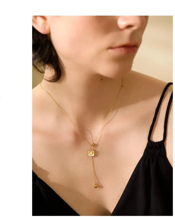 Bellartini 18k Gold Stylish Square Heart Shell Pendant Necklace WP Venice