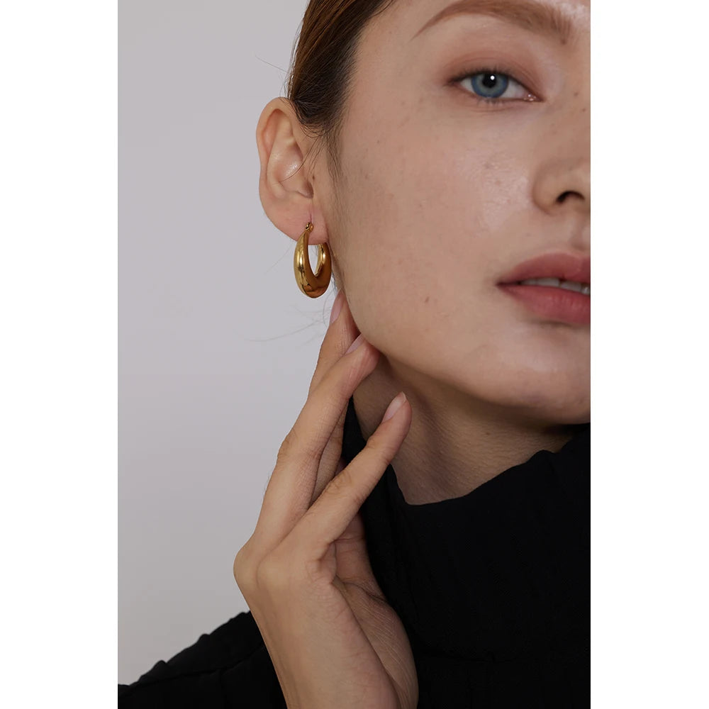 Bellartini 18K Gold Geometric Hoop Earrings Venice