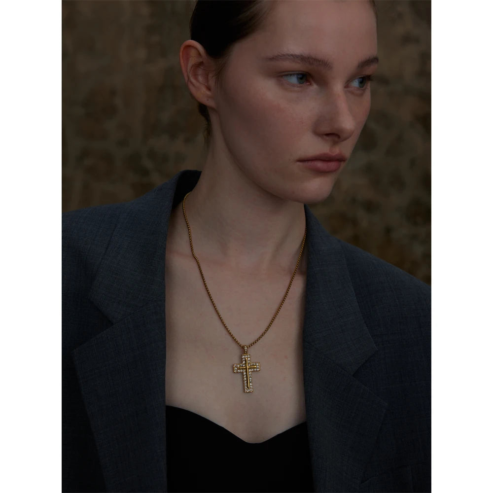 Bellartini 18k Gold Cubic Zirconia Cross Necklace Pendant